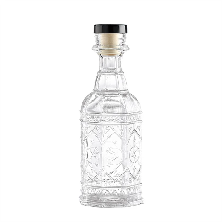 Bouteille en verre à whisky en liège