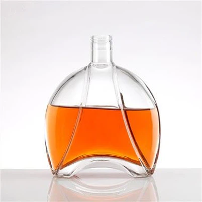 Bouteille d'épée de brandy arménien