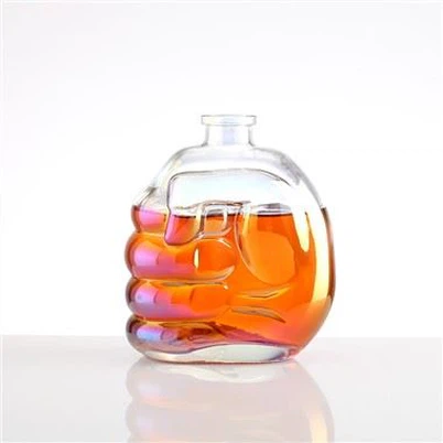 Bouteilles en verre à vin de forme unique